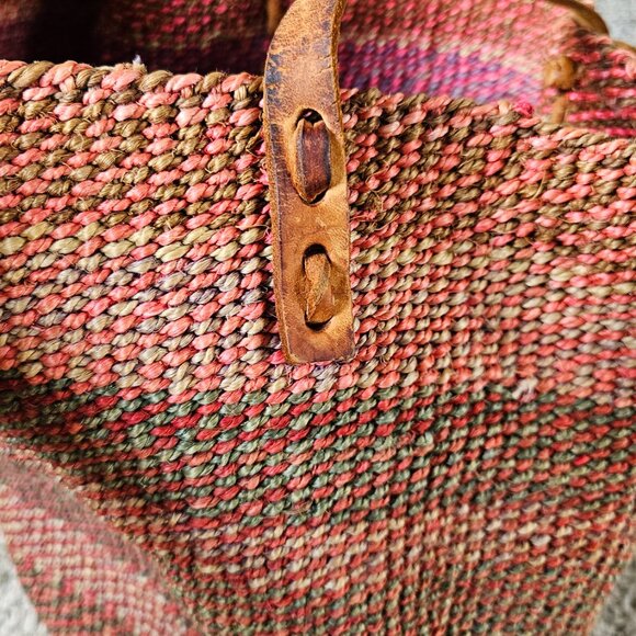 The Vintage African sisal woven market leather bag (Used) - Picture 2 of 5